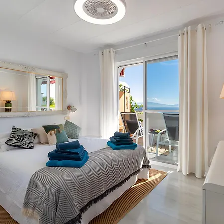 Apartment Luci By The Sea *