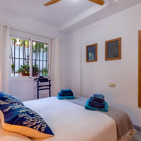 Luci By The Sea Apartment *
